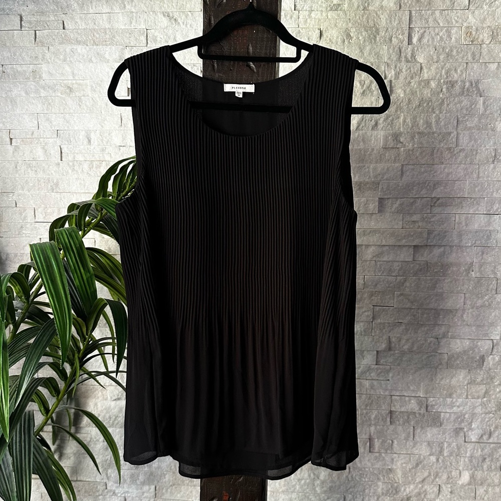 PLEIONE Black Oversized Pleated Sleeveless Blouse Size XS